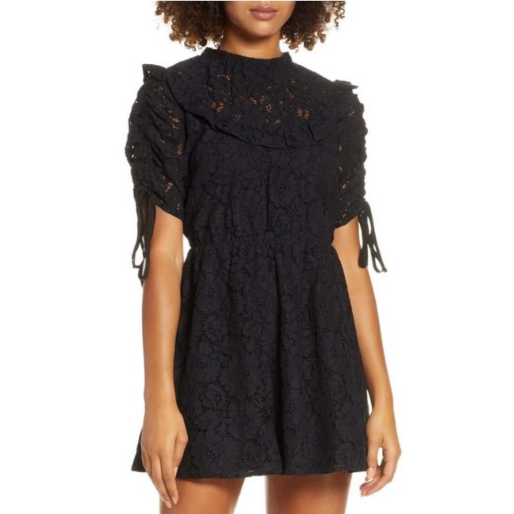 ๐HOST PICK๐ NWT ALI & JAY Lace Minidress, Medium - Picture 2 of 8